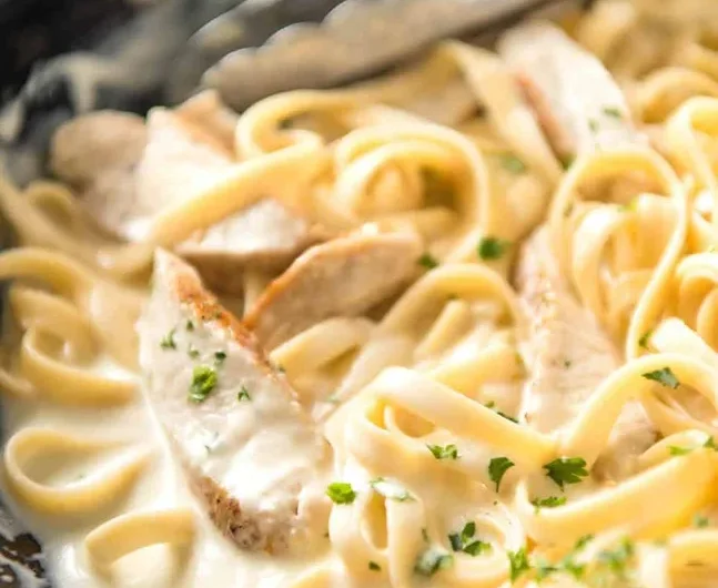 Chicken Alfredo Pasta