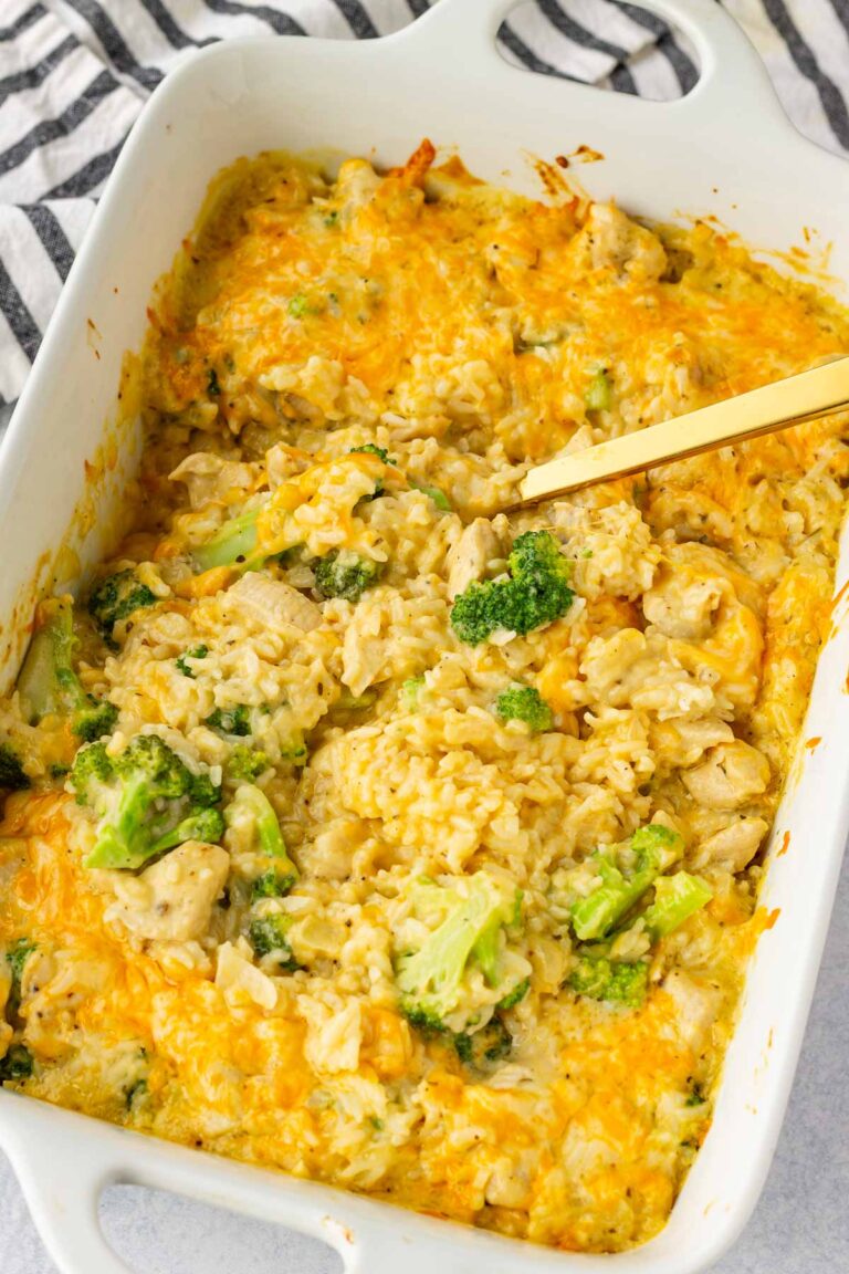 Creamy Chicken Broccoli Rice Cheese Casserole